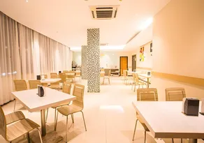 City Comfort Inn Laibin Binjiang - Image 4