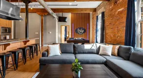 Modern Loft next to Georgia St and Convention Center - Image 4