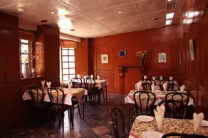 West View Hotel - Image 4
