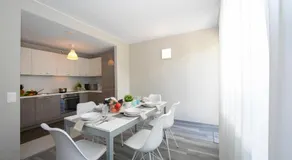 Laguna di Lugano with Balcony - Happy Rentals - Image 3