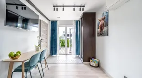 Family Garden Apartments with Free Private Parking & Playground - Image 3