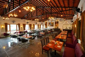 Vintage Retreat Resort - Image 5
