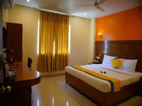 THE GRAND PLAZA A BOUTIQUE HOTEL - Image 2