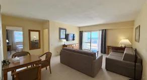 Apartment PYR - Image 2