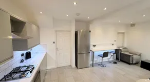 Precious House 2 - Image 4