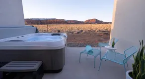 Skyview Hotel - Image 3