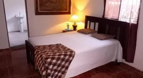 Chateau 24 Guesthouse - Image 2