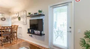 4102-404 Retreat Balcony, Resort Amenities & MORE - Image 2