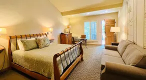 Petit Logis Inn - Image 3