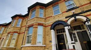 Cathedral House by Tŷ SA - Image 4