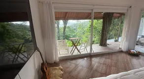Suíte na montanha - Recreio dos Bandeirantes - entrada independente, com vista pra Floresta - Image 4