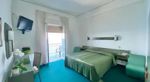 Hotel Kennedy - Image 2