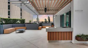 S&P Apartments - Tank St - Image 4