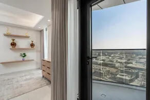 Modern & Relaxing 1B Apt with balcony - Image 5
