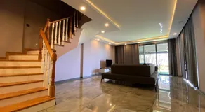 Özel havuzlu lüks villa - Image 3