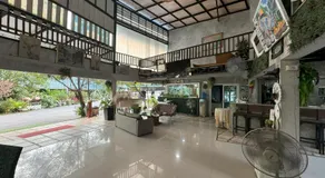 Riviera Villa Resort - Image 2
