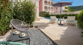 Villa Authentica with Heated Pool - Image 5
