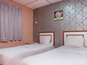 Hotel Tiara - Image 2