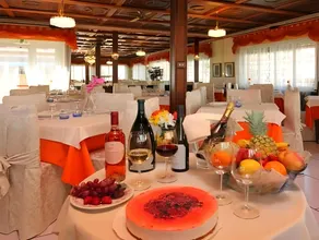 Hotel Benaco - Image 4