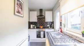 Culzean House - 2 Bedrooms in Coatbridge - Image 5