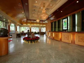 Yi Yuan Resort - Image 3