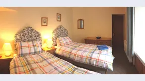 Darwin Cottage Self Catering in Elgin - Image 1