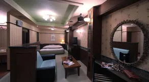 Hotel Mio Plaza (Adult Only) - Image 4