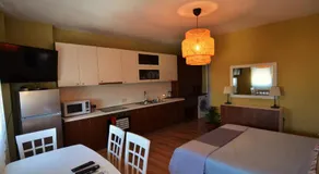 Studio Silva 2 - Image 2