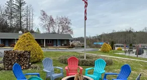 Colonial Inn Franklin - Image 4