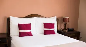La Bellota Hotel - Image 4