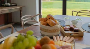 Au Petit Canteleu - Bed & Breakfast - Image 3