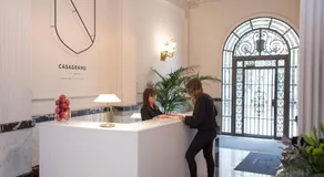Casagrand Luxury Apartments Barcelona - Image 5