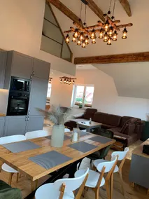 Dark Horse Apartament - Image 5