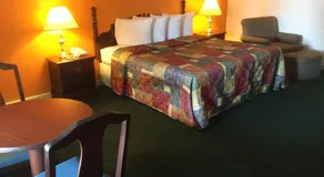 Budget inn - Image 2