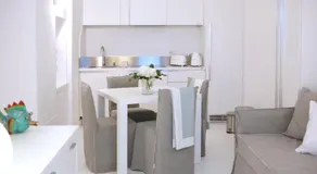 White Stylish Apartments - Image 4