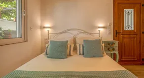 Vitis Vinifera Tranditional Studio Apartment - Image 2