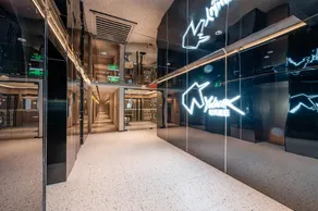 YUNIK - Right An Gate Wanda Plaza Dianjing Hotel Beijing South Station - Image 4