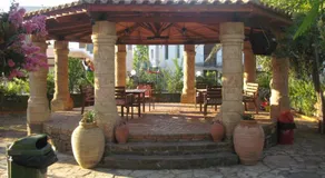 Assimakis Hotel - Image 2