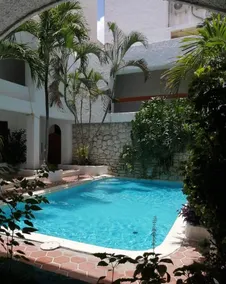 Hotel Carrillos Cancun - Image 2