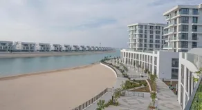 Gorgeous 1 Bed Apartment in Blue Bay Walk - Image 5