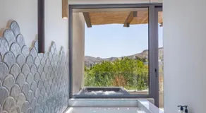 Avaton Boutique Suites - Image 5
