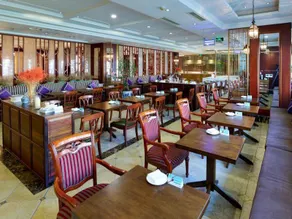 Runhome Hotel - Image 3