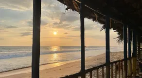Unique Sunrise Beach View - Image 4