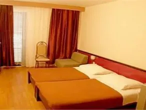 Arkada Hotel - Image 4