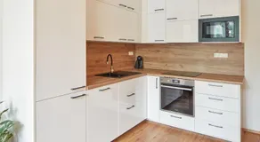 Prague Days - Modern Apartments w Easy City Access - Image 4