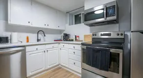 1BR Suite Near YYC Airport and Downtown 4408 DN - Image 3