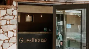 Lighthouse Guesthouse & Cafe - Image 3