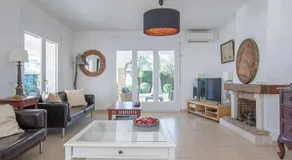 Alquiler Villa en la Playa de Cambrils para 10 personas con AC, parking y WIFI - Image 2