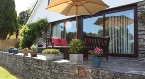 Kerryanna Country House Bed and Breakfast - Image 4