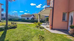 Apartamento de 2 dormitorios a tan s����lo 100 metros de la playa y del paseo - Image 5